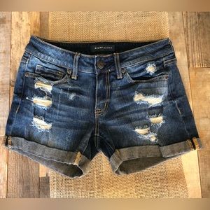 Aeropostale women’s midi distressed shorts